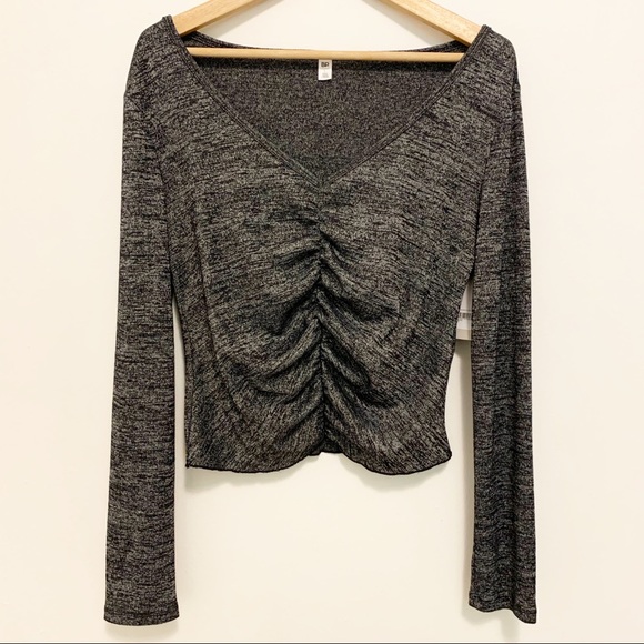 Nordstrom BP Long Sleeve V Neck Ruched Crop Top L - Picture 2 of 7